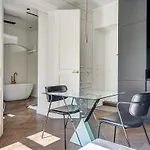 New! Luxury Old Town *