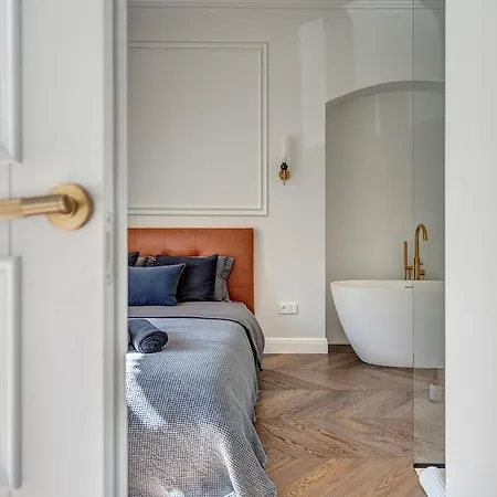 Apartment New! Luxury Old Town *