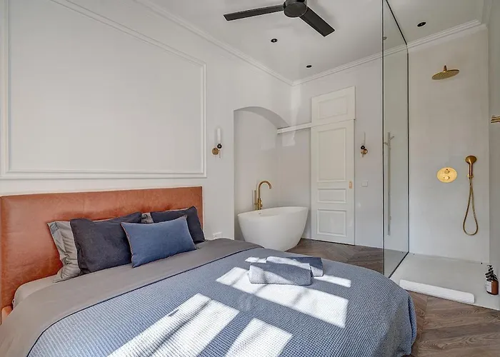 New! Luxury Old Town شقة فيلنيوس